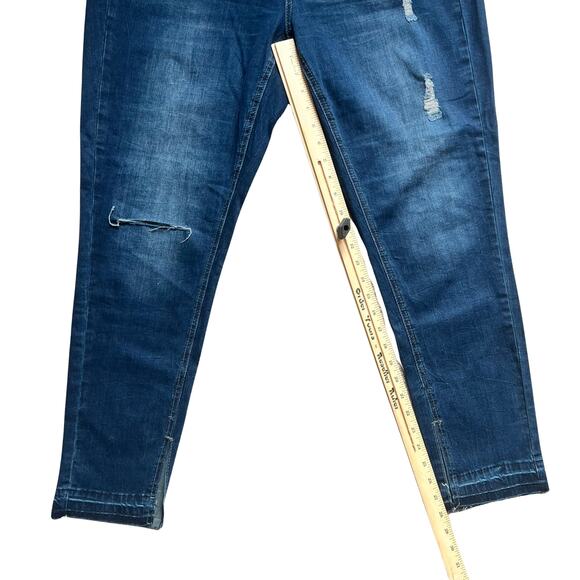 Seven7 High Rise Skinny Dark Wash Distressed Jeans Slit Ankle Raw Hem size 14W - Picture 5 of 12